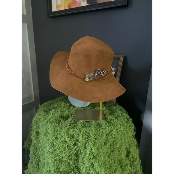 PeterGrimm Accessories - PeterGRIMM Boho Hat in Brown